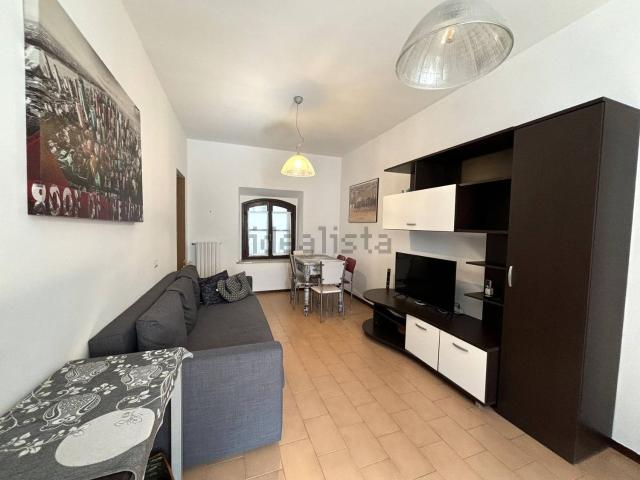 Appartamento in affitto di 65 m² in Via Benedetto Cairoli, 1