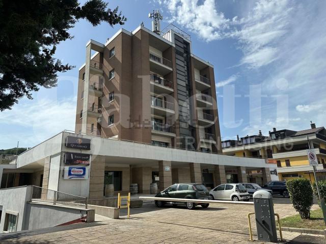 Appartamento in affitto di 65 m² in Via Brigata Avellino, 45