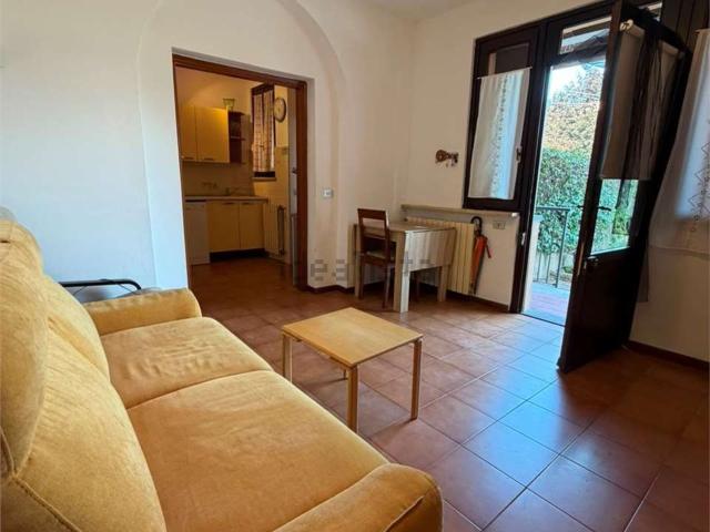 Appartamento in affitto di 65 m² in Via Carlo Poerio, 11
