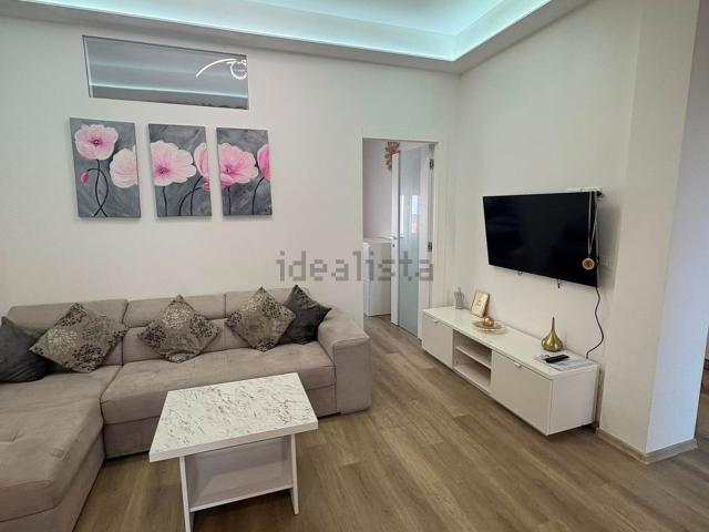Appartamento in affitto di 65 m² in Via Casimiro Donadoni, 9