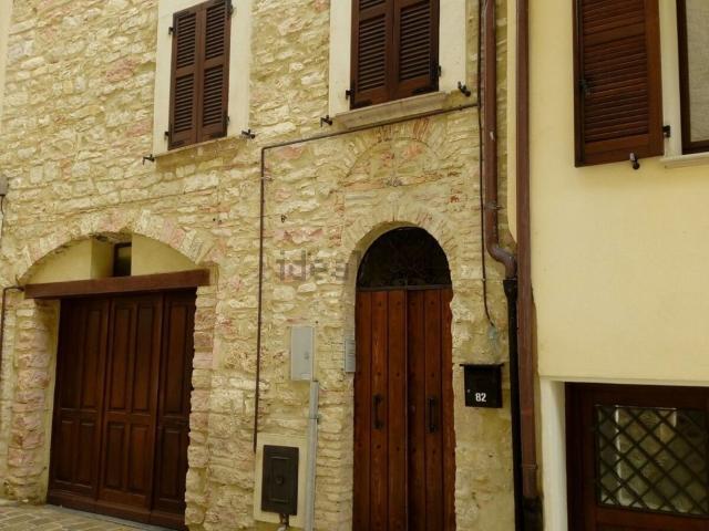 Appartamento in affitto di 65 m² in Via Cesare Battisti, 82