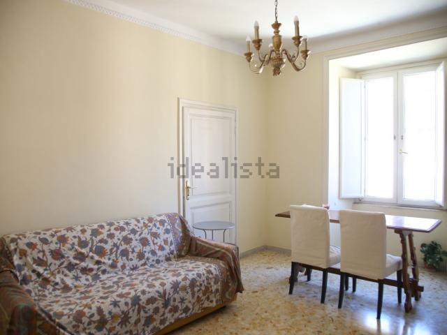 Appartamento in affitto di 65 m² in Via dei Gracchi, 15