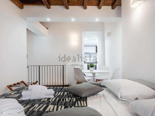 Appartamento in affitto di 65 m² in Via del Colosseo