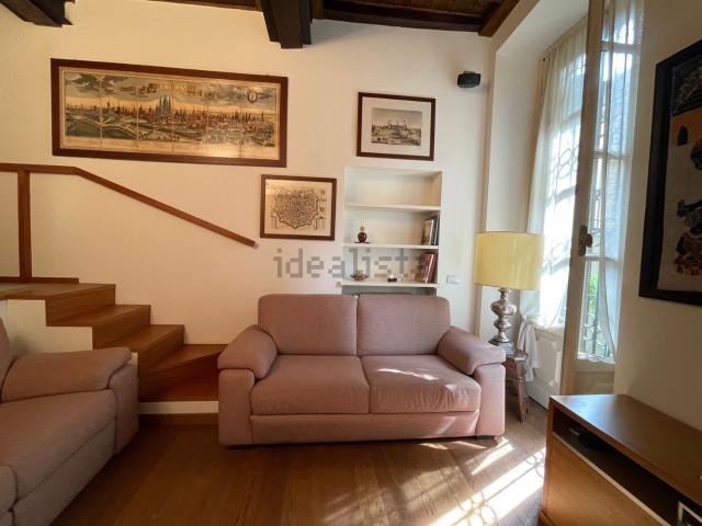 Appartamento in affitto di 65 m² in Via del lauro, 10