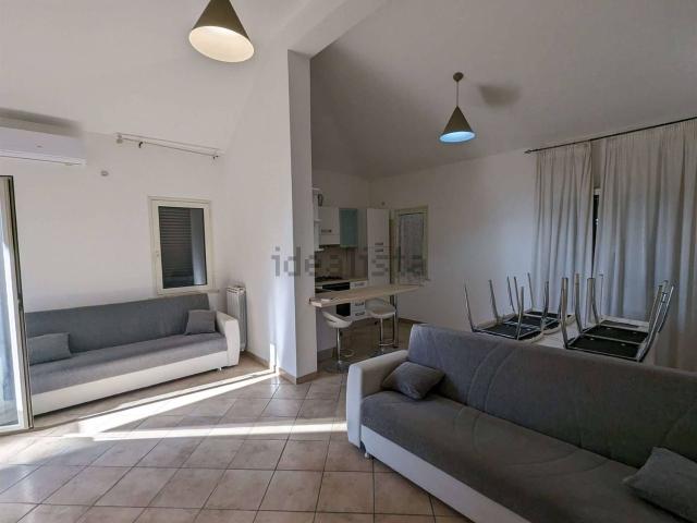 Appartamento in affitto di 65 m² in Via della Maglianella, 220