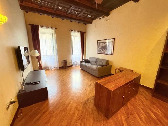 Appartamento in affitto di 65 m² in Via della Paglia