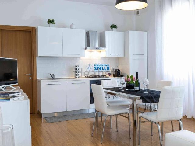 Appartamento in affitto di 65 m² in Via delle Sirene, 2