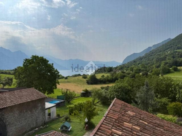 Appartamento in affitto di 65 m² in Via Dosso, 41