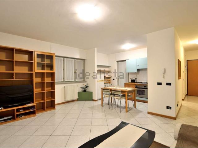 Appartamento in affitto di 65 m² in Via F. Corridoni, 27