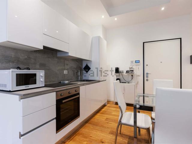 Appartamento in affitto di 65 m² in Via Falcone, 7