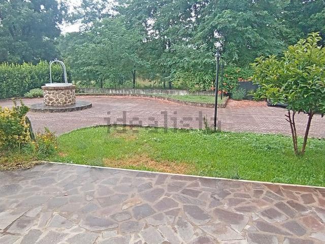 Appartamento in affitto di 65 m² in Via Foresta le Monache
