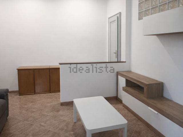 Appartamento in affitto di 65 m² in Via Franco Tosi, 6