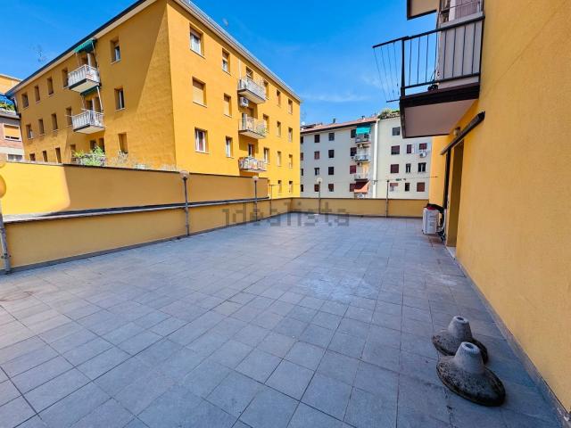 Appartamento in affitto di 65 m² in Via Francesco Todaro