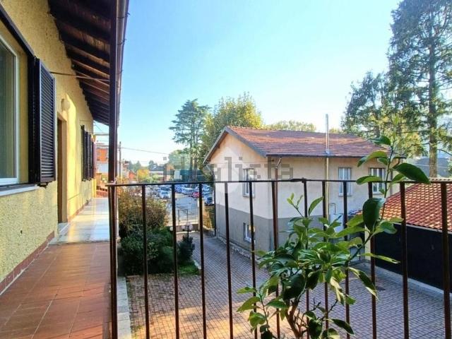 Appartamento in affitto di 65 m² in Via Gerenzano, 3