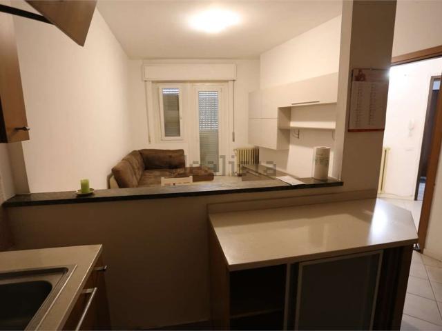 Appartamento in affitto di 65 m² in Via Mazzucchelli Carlo, 20