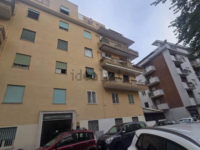 Appartamento in affitto di 65 m² in Via Monte Senario, 62