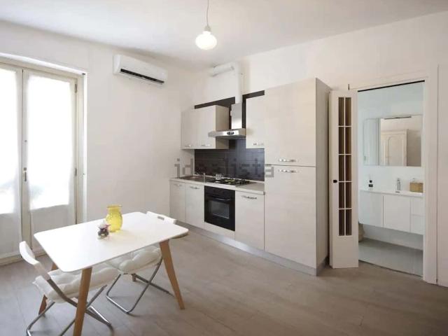 Appartamento in affitto di 65 m² in Via Morazzone, 1