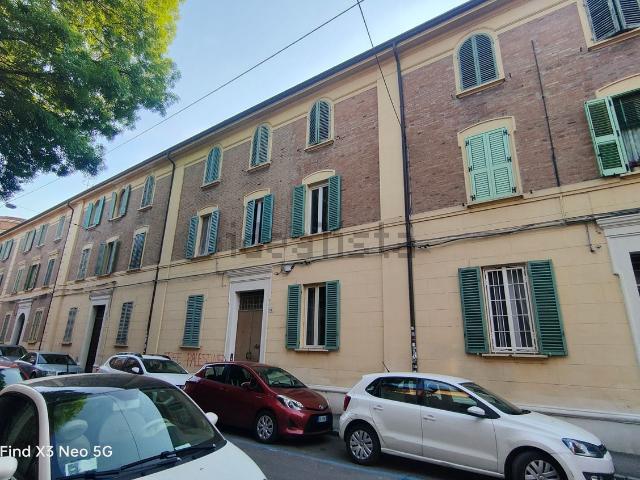 Appartamento in affitto di 65 m² in Via Oreste Regnoli