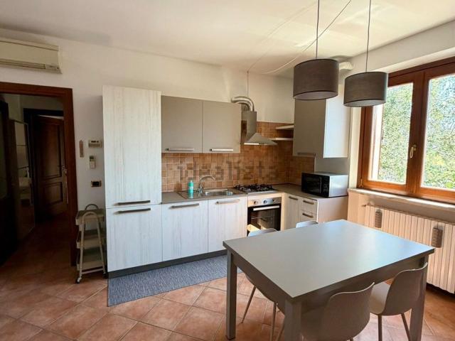 Appartamento in affitto di 65 m² in Via Parenza Alta