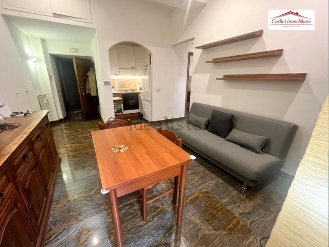 Appartamento in affitto di 65 m² in Via Piccolomini