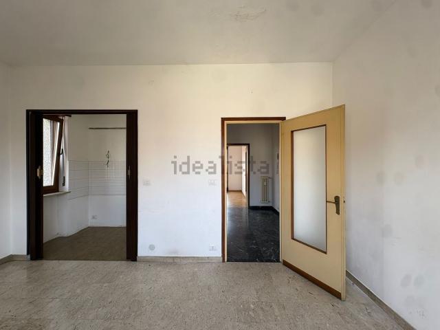 Appartamento in affitto di 65 m² in Via Rocca de&apos  Baldi, 22