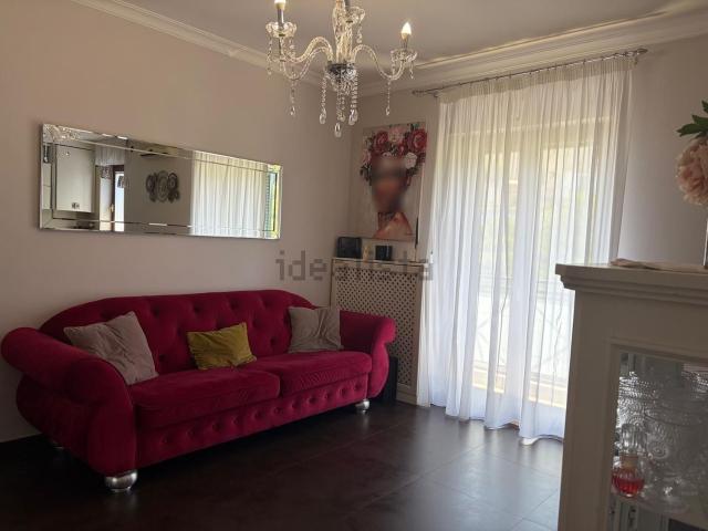 Appartamento in affitto di 65 m² in Via Santa Maria del Pianto, 23