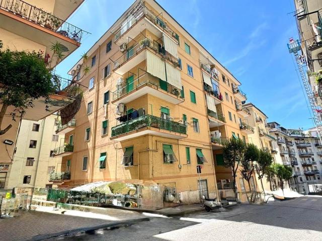 Appartamento in affitto di 65 m² in Via Salvatore Calenda