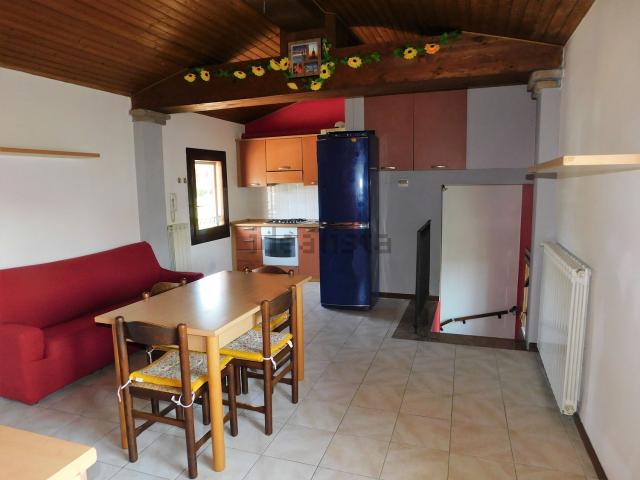 Appartamento in affitto di 65 m² in Via Statale, 168