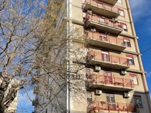 Appartamento in affitto di 65 m² in Viale della Resurrezione, 7