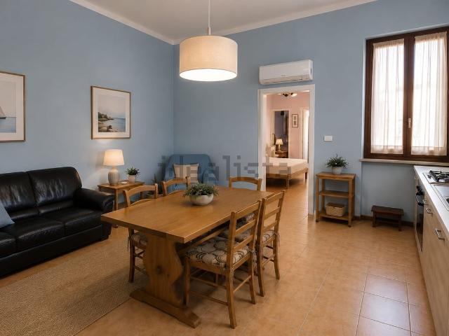 Appartamento in affitto di 65 m² in Viale Italia, 21