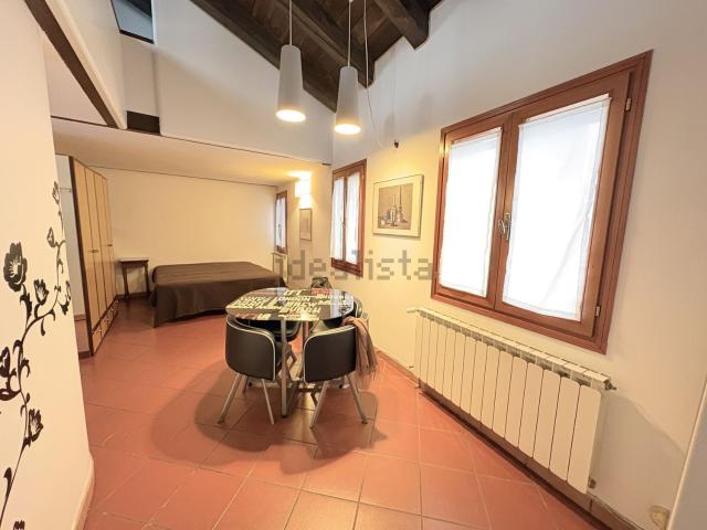 Appartamento in affitto di 65 m²