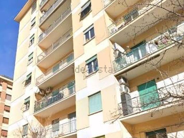 Appartamento in affitto di 65 m²