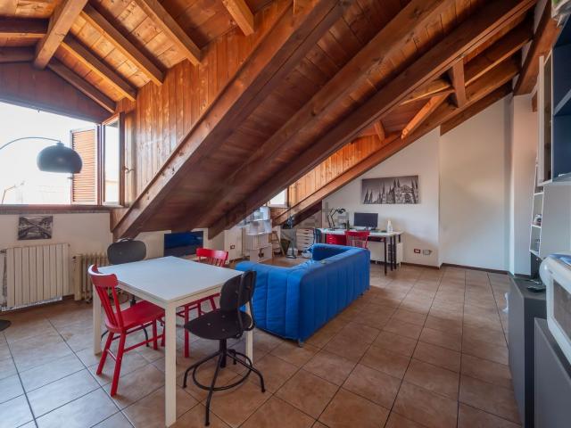 Appartamento in affitto di 66 m² in Via Luigi Mercantini, 18