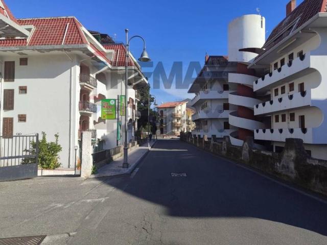 Appartamento in affitto di 66 m² in Via Recanati, 11