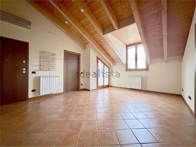 Appartamento in affitto di 68 m² in Piazza Generale Carlo Alberto dalla Chiesa, 20