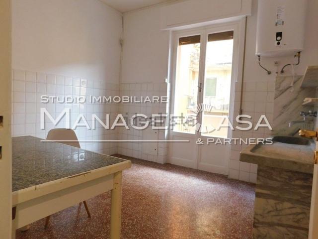 Appartamento in affitto di 68 m² in Via Monte Nero, 11