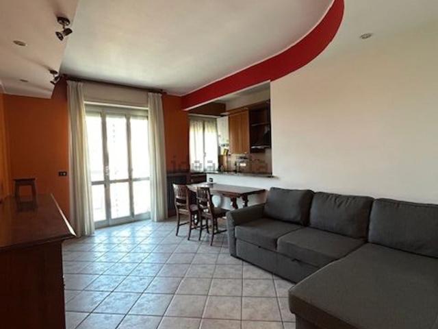 Appartamento in affitto di 68 m² in Via Santa Rita da Cascia