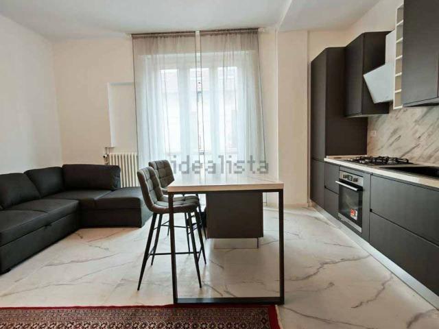 Appartamento in affitto di 68 m² in Via San Gregorio, 38
