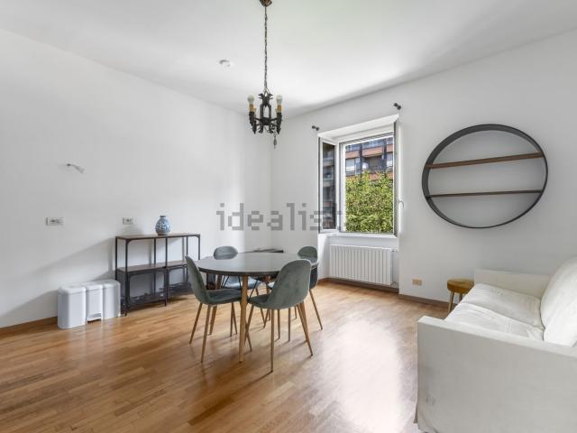 Appartamento in affitto di 68 m² in Viale Gian Galeazzo, 2