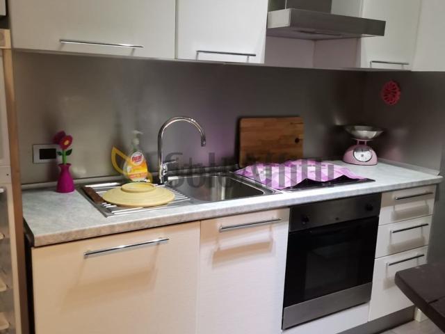 Appartamento in affitto di 69 m² in Via Andrea Costa, 43