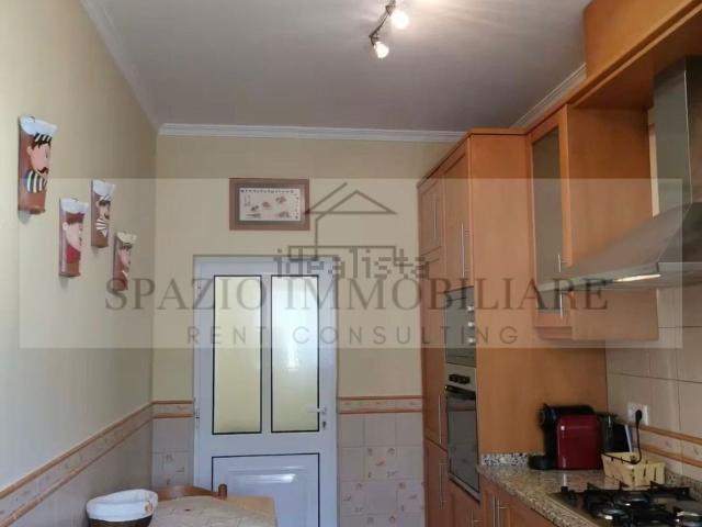 Appartamento in affitto di 69 m² in Via Obizzi