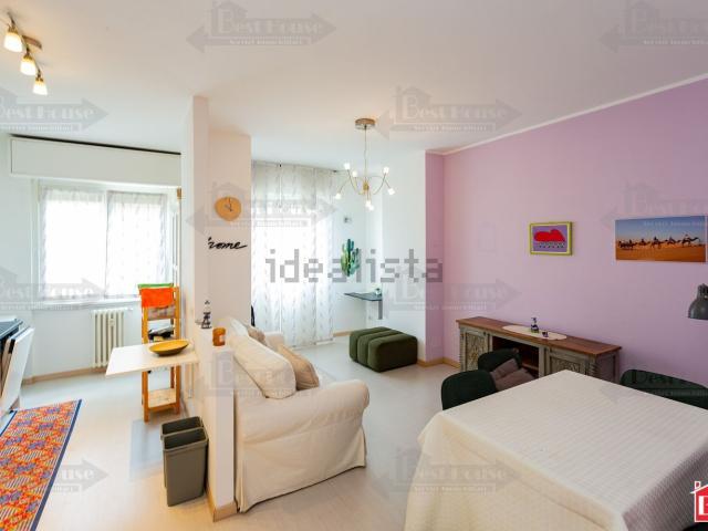 Appartamento in affitto di 69 m² in Via Padova, 256