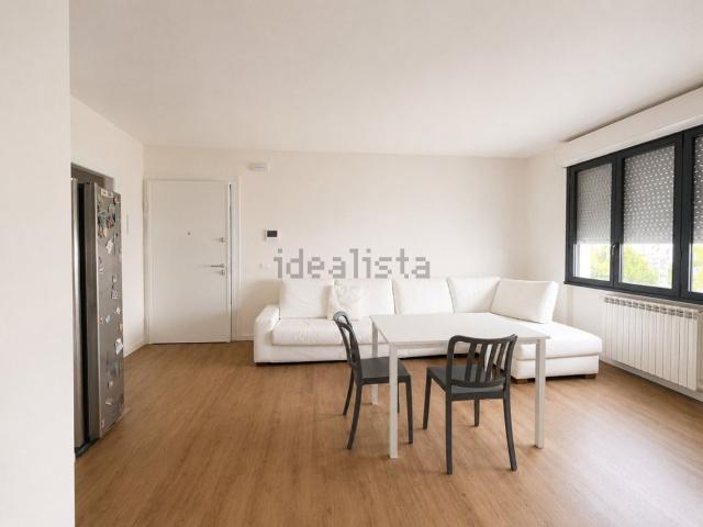 Appartamento in affitto di 73 m² in Via Assisi