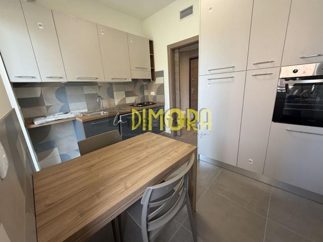 Appartamento in affitto di 73 m² in Via Bollate