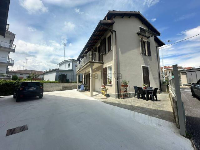 Appartamento in affitto di 73 m² in Via Boves, 24