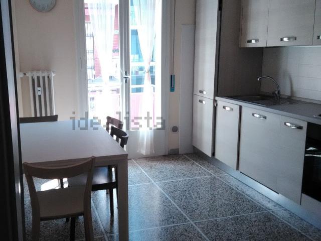 Appartamento in affitto di 73 m² in Via Carlo Alberto Pizzardi, 46