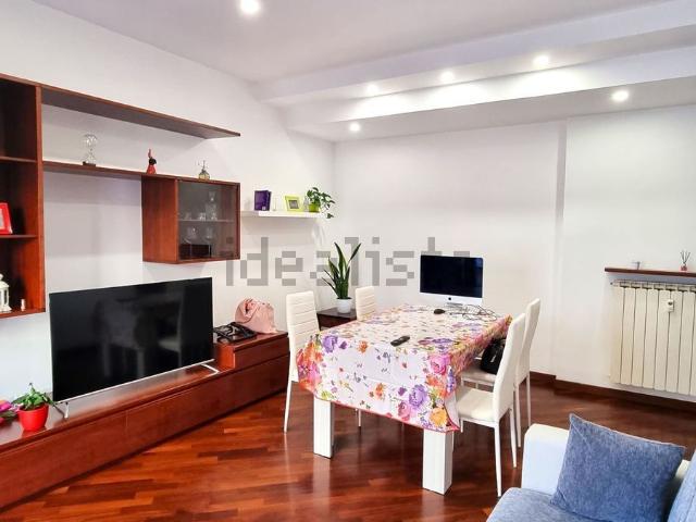Appartamento in affitto di 73 m² in Via Giuseppe Cerbara
