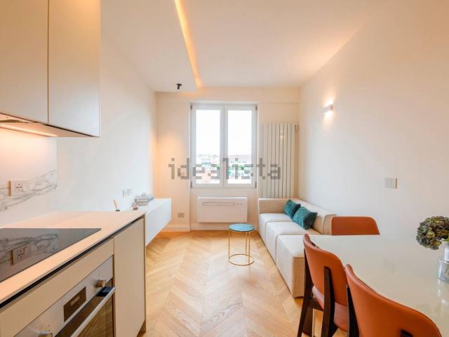 Appartamento in affitto di 73 m² in Via Piero della Francesca, 51