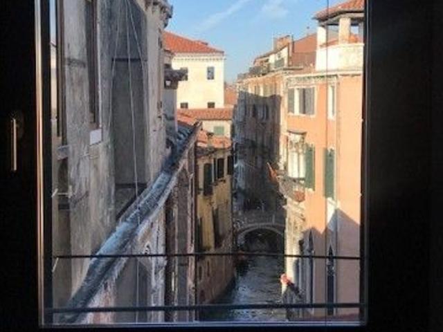 Appartamento in affitto di 70 m² in Calle del Forner