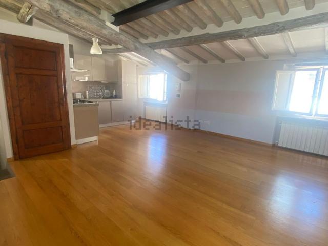 Appartamento in affitto di 70 m² in Piazza San Pietro Somaldi